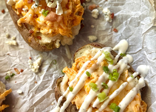 Buffalo Chicken Dip: The Game Day MVP (Plus a Dinner Hack!)